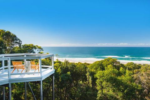 Seascape At 19 Pindari Privacy Space Views - Accommodation Australia 5