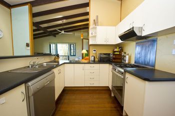 Salty House - Accommodation Australia 5
