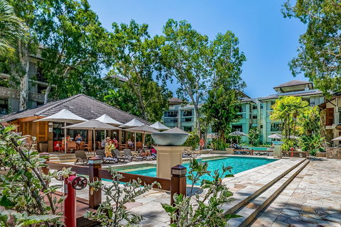 Luxury Apartment At Sea Temple Palm Cove 2 Bed 2 Bath - Bed n Breakfasts 6