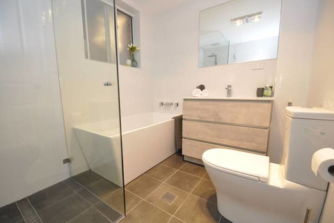 Parramatta Lennox 2 Bedroom - Australia Shopping 5