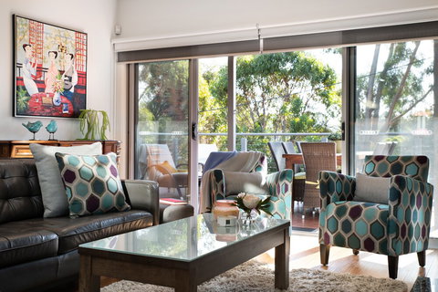 Arabella Meadows - Local Tourism 0