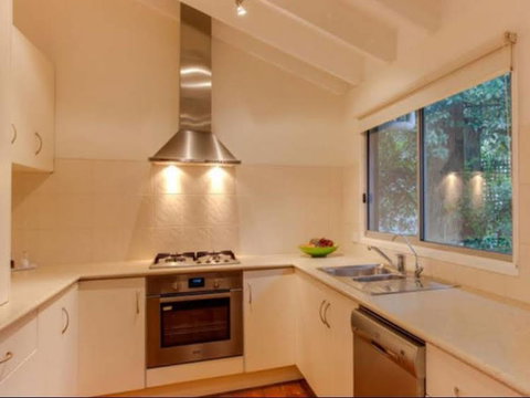 Wild Patch Retreat & Gourmet Chocolate Maker - Accommodation Australia 2