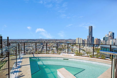 FV Dream 2 BED Apt+ Pool+ Free Parking Qfv211-16 - Accommodation Australia 2