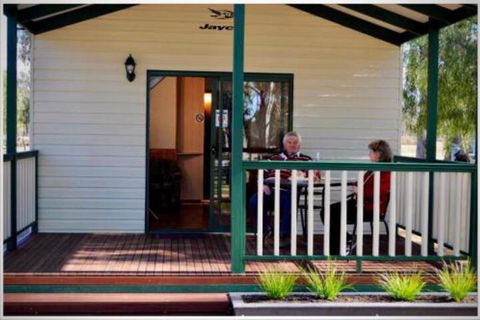 Apex RiverBeach Holiday Park - Local Tourism 3