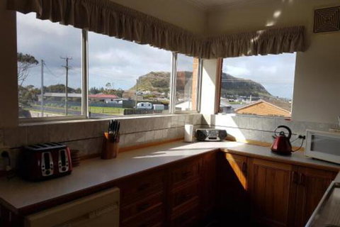 Freds Place - Local Tourism 3