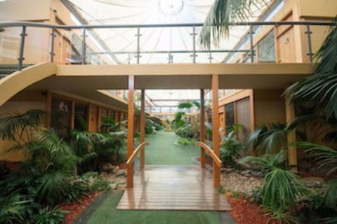 The Capital Airport Motel - Accommodation Australia 0