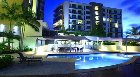 Signature Waterfront Apartments - Accommodation Australia 6