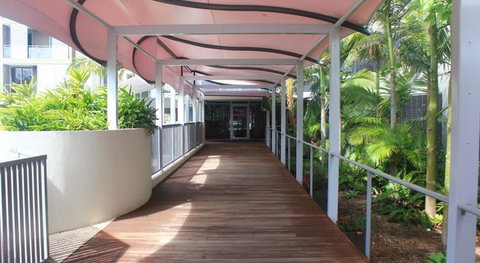 Signature Waterfront Apartments - Accommodation Australia 3