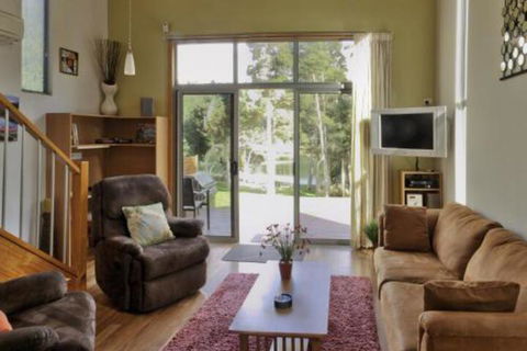 Ulverstone River Retreat - Accommodation Australia 6