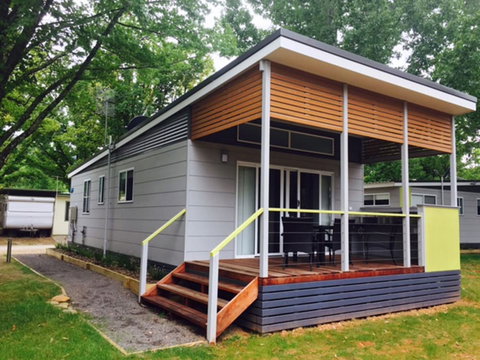 NRMA Bright Holiday Park - Bed n Breakfasts 1