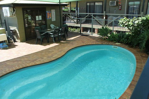 Lake Forbes Motel - Accommodation Australia 4