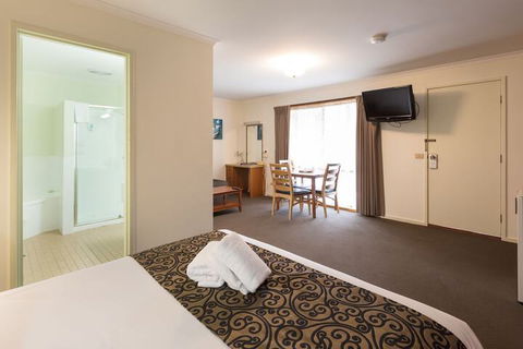 Advance Motel - Accommodation Australia 4