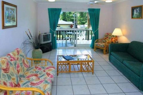 Marlin Gateway Holiday Apartments - Bed n Breakfasts 6