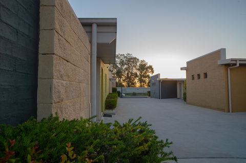 Portman House - Accommodation Australia 6