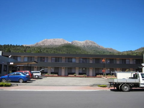 Queenstown Motor Lodge - Local Tourism 5