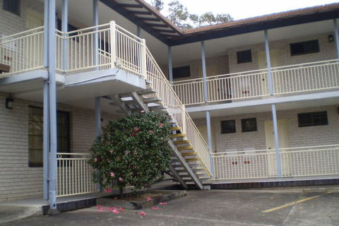 Excelsior Motor Inn - Accommodation Australia 2
