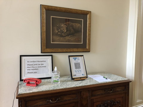 Annesley House - Australia Shopping 3