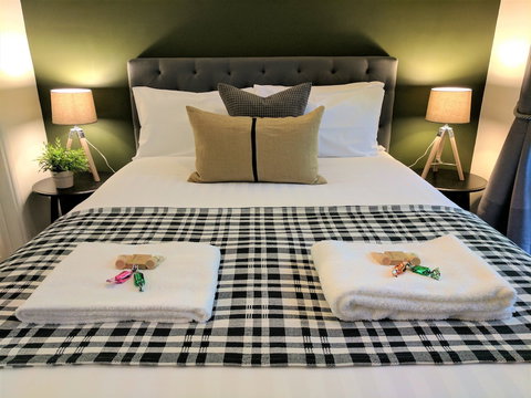 Annie Roe's Luxury Bed & Breakfast - Local Tourism 4