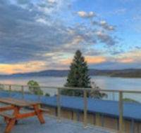 Lake Jindabyne Hotel - Local Tourism