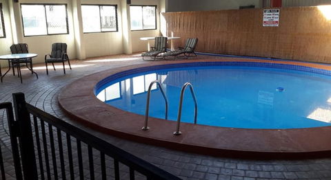 Herbert Valley Motel - Bed n Breakfasts 4