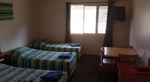 Herbert Valley Motel - Bed n Breakfasts 6