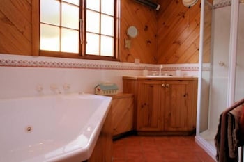 Otago Cottage - Australia Shopping 5