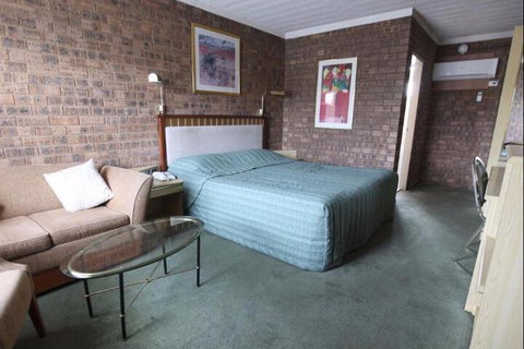 Countryman Motor Inn - Accommodation Australia 7