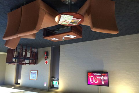 Peden's Hotel - Accommodation Australia 6