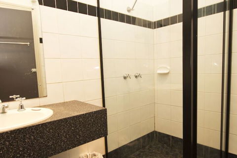 Peden's Hotel - Accommodation Australia 3