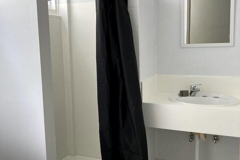 Cairns City Motel - Accommodation Australia 6
