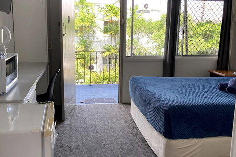 Cairns City Motel - Accommodation Australia 7
