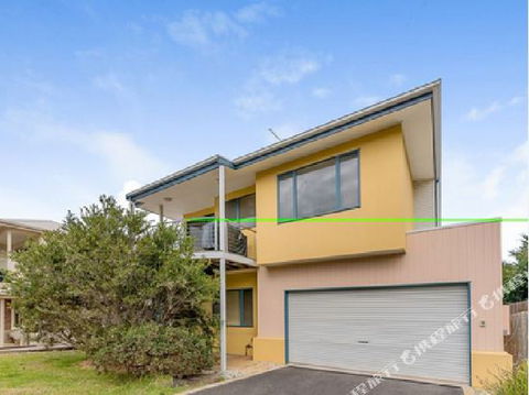 Fabulous Townhouse At The Famous Smiths Beach - Accommodation Australia 1