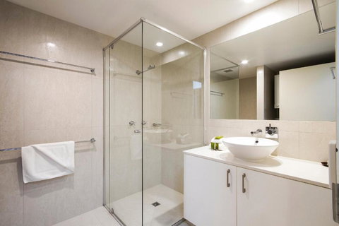 Allambi 2 - Australia Shopping 5