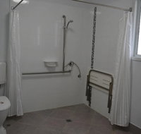 Active Holidays Big4 Noosa - Australia Shopping