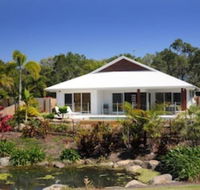 4 Cascade Luxury House on Fairway