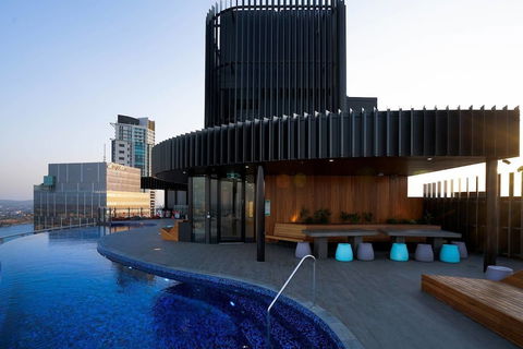 Heart OF CBD Amazing View Pool& GYM Qbn550-16 - Local Tourism 6