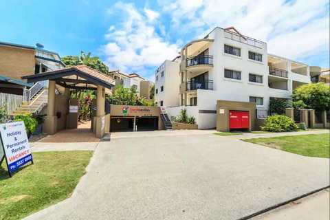 Gold Coast Apartment At Sandcastles On Broadwater - Local Tourism 1
