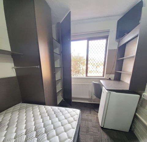 Seranin Bathurst - Australia Shopping 4