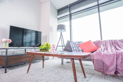 Stunning View Apartment - Local Tourism 5