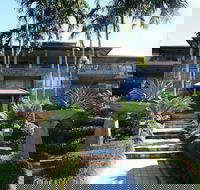 Santai Private 2 Bedroom Apartment - Bed n Breakfasts