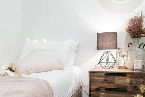 A19 Darling Harbour 2 BDR APT - Australia Shopping 6