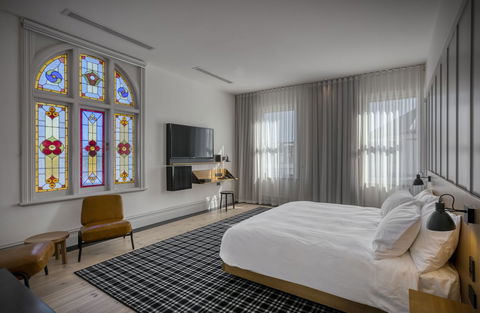 Farmers Home Hotel - Local Tourism 6