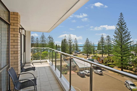 Tasman Towers 12 3 Munster Street - Accommodation Australia 3
