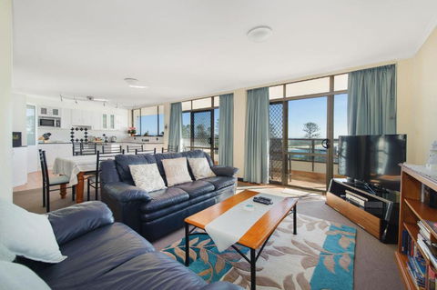 Akuna 23 6 Joffre Street - Accommodation Australia 1