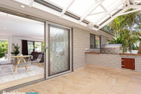 Bay Dream Believer 16 Verona Road Pet Friendly Boat Parking & WIFI - Local Tourism 0