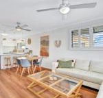 Rainbow Breezes 4 Rainbow Beach Townhouse with breath taking ocean views to Fraser Island