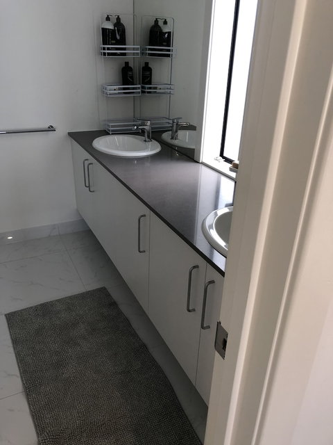 Apple House Upper Point Cook - Accommodation Australia 3