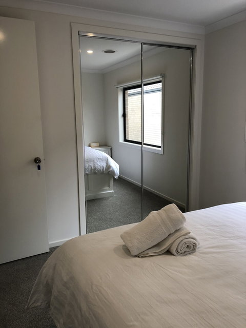 Apple House Upper Point Cook - Accommodation Australia 4