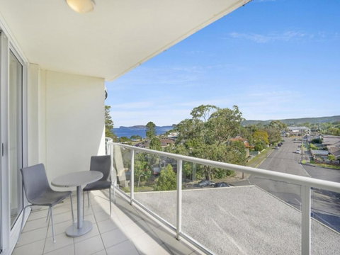 Hinterland Luxury 1 Bedroom Hinterland View Apt - Australia Shopping 5