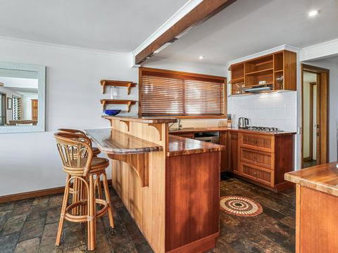 Private Tropical Oasis Marcus Beach - Accommodation Australia 3